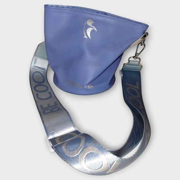 Penguin Be Cool Bag Blue Small Shoulder Strap Bottle‎ Can Cooler - Picture 1 of 4